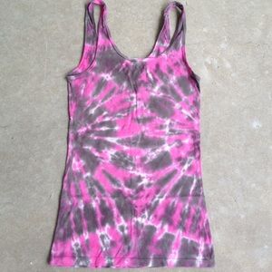NWOT Tie Dye Gray and Pink Tank Top 100% Cotton